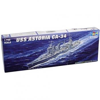 Maquette de Croiseur Lourd USS Astoria 1942