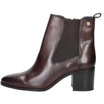 Botines Casual de Piel Carmela con Cremallera Lateral