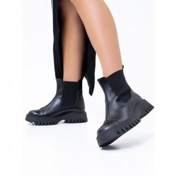 Botas de invierno ISSA PLUS 36 Chelsea con suela alta en color negro
