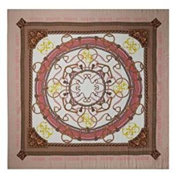 Guantes de Tela Guess Foulard – Estilo Contemporáneo 130x130 cm