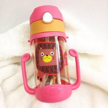 Tasse d'eau ludique avec sangle pour enfants