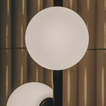 Lampada LED Perlina da pavimento, altezza 170 cm, finitura nera, struttura in acciaio