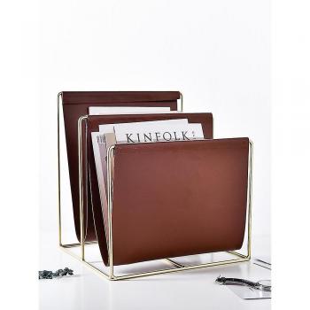 Porte-revues design en métal et cuir PU