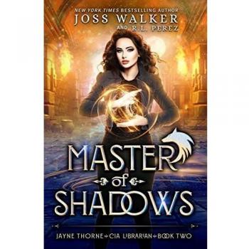 Master of Shadows (Jayne Thorne, CIA Librarian, Band 2)