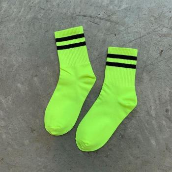 Neon‑Pracht: Harajuku‑Style Socken, kurz, unisex, Baumwolle