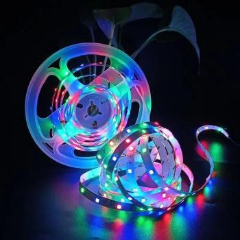 Silumen LED Flex 5 m RGB, 60 LEDs/m, 36 W, 12 V – Pack adaptateur secteur + module de contrôle