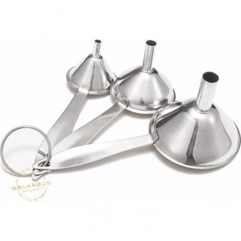 Set de 3 Mini Embudos de Acero