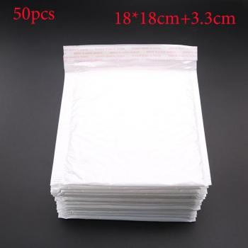 10 White Bubble Packing Envelopes (18x18cm + 3.3cm)