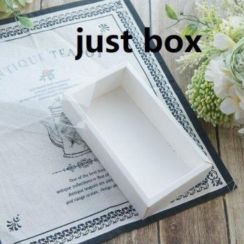 Poche cadeau Noël – boîte papier blanche PVC 15,2 × 7,8 × 4 cm, 10 pièces