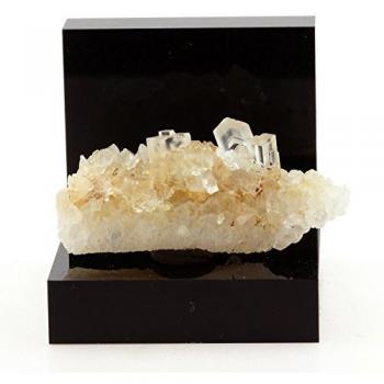 Quartz-Blanc-Fluorite – Tailhac Haute-Loire 84,1 ct