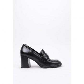 LumaCA 38 Schwarz – Sandra Fontan Edition