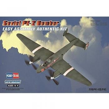 Modèle d’avion bombardier PE‑2 – 1/72 – Hobby Boss France
