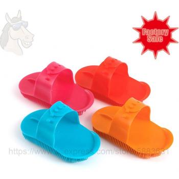Peine masaje estable para la limpieza del cuerpo del caballo, Curry tamaño grande, hecha de plástico, con hebilla ajustable, dimensiones 17.5x8.5 cm