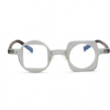 Mismatch Eyewear for Men and Women
