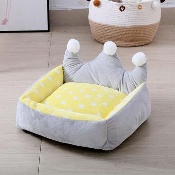 Winter Wag & Purr Lounge Mat