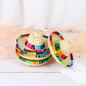 Sonnenhut-Stil: Hawaii‑Straw Hütte