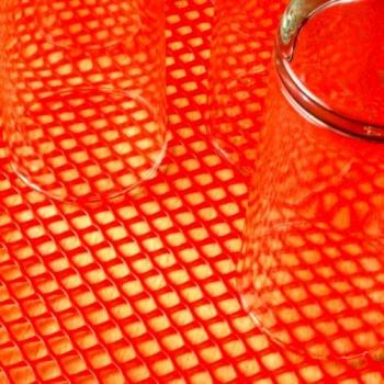 Heavy‑Duty Red Shelf Liner – 61 cm × 10 m