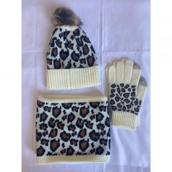 VISROVER Soft Winter Warm Leopardskin Hat Snood Gloves Set