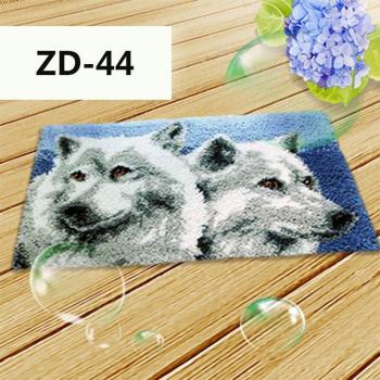 Handmade Latch Hook Rug Set