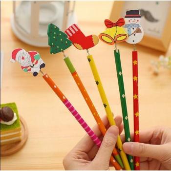 Lot 6 Crayons de Noël en Bois – Edition Animation Professionnelle