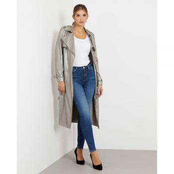 Guess V-High: Vaquero de Cintura Alta