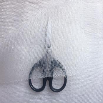 Maille filtrante résistante aux alcalis