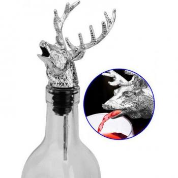 Zinc Alloy Pourer with Stag Head Design