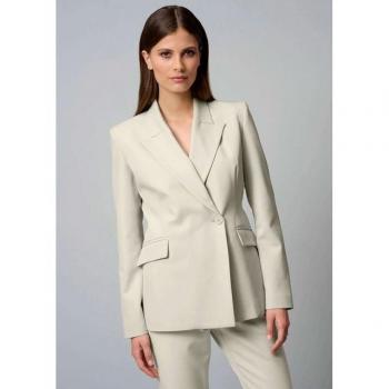 Modischer Blazer mit Reverskragen