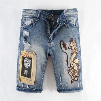 Men's Embroidered Bee Summer Shorts