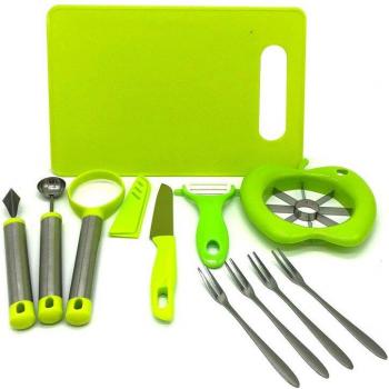 DIY Cake and Vegetable Shaping Tools