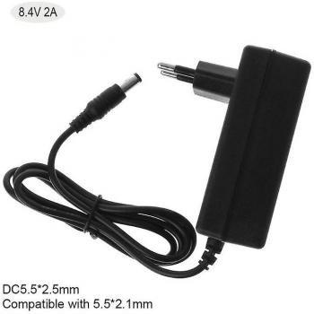 Transformador de Corriente Li‑Ion 8.4V 2A, Plug Europeo y Americano