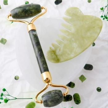 Collezione piepteno Yeşim Roller + Gua Sha