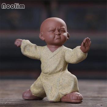 Petites pièces Tai Chi : Moines, animaux et ornements en argile violette