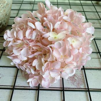 Silk Hydrangea Nordic Blossom Bundle