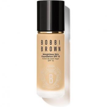 Piel Perfecta Bobbi Brown Weightless Skin SPF 15 (30 ml, Neutro y Caliente)