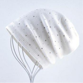 Pearl Embellished Skull Cap