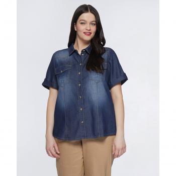 Camisa Vaquera Ligera de Fiorella Rubino en Denim de Algodón con Impunturas a Contraste y Manga Corta