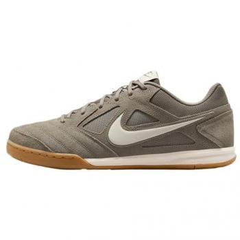 Nike Sportswear Gato