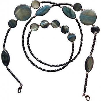 Cadena de anteojos para mujer con conchas y cuentas