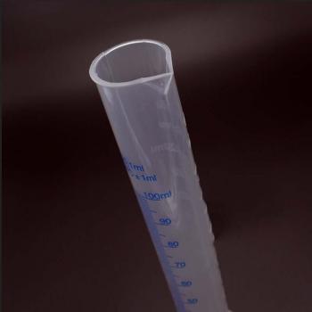 Cylindre de laboratoire 10ml