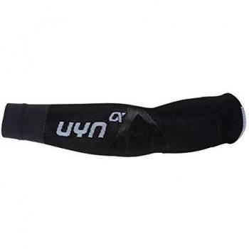 Black UYN Wrist Heat Wraps – L/XL