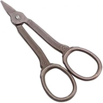 Vintage Sewing Thread Shears