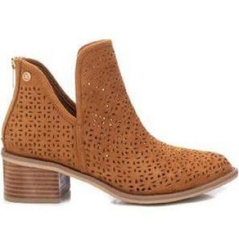Botines Xti 142383 para Mujer en color Camel