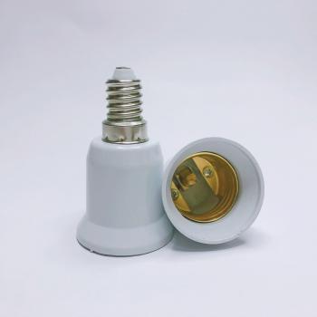 E14 auf E27 Adapterstecker
