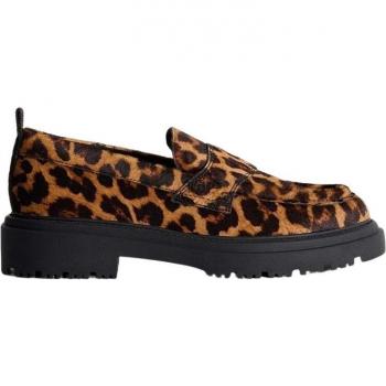 Sneaker Hoff im Leopardenlook