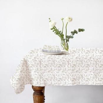 Nappe Florale Carrée avec Serviettes Déperlantes Incluses