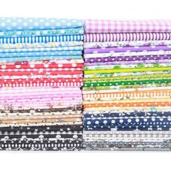 100pcs 10cm x 10cm Printed Cotton Squares for Sewing Projects