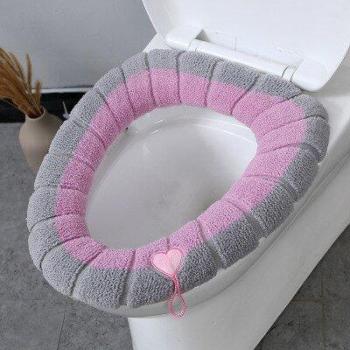 Komfortable WC-Sitzabdeckung aus Korallensamt