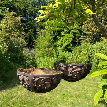 Brown Cast Iron Garden Hanging Basket Planters (25.5cm)