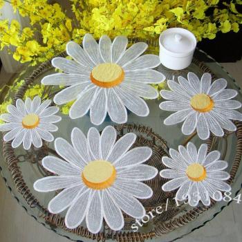 Daisy Placemats Decor